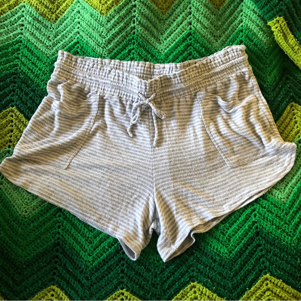 💜3 for 15 -Soft Striped Shorts